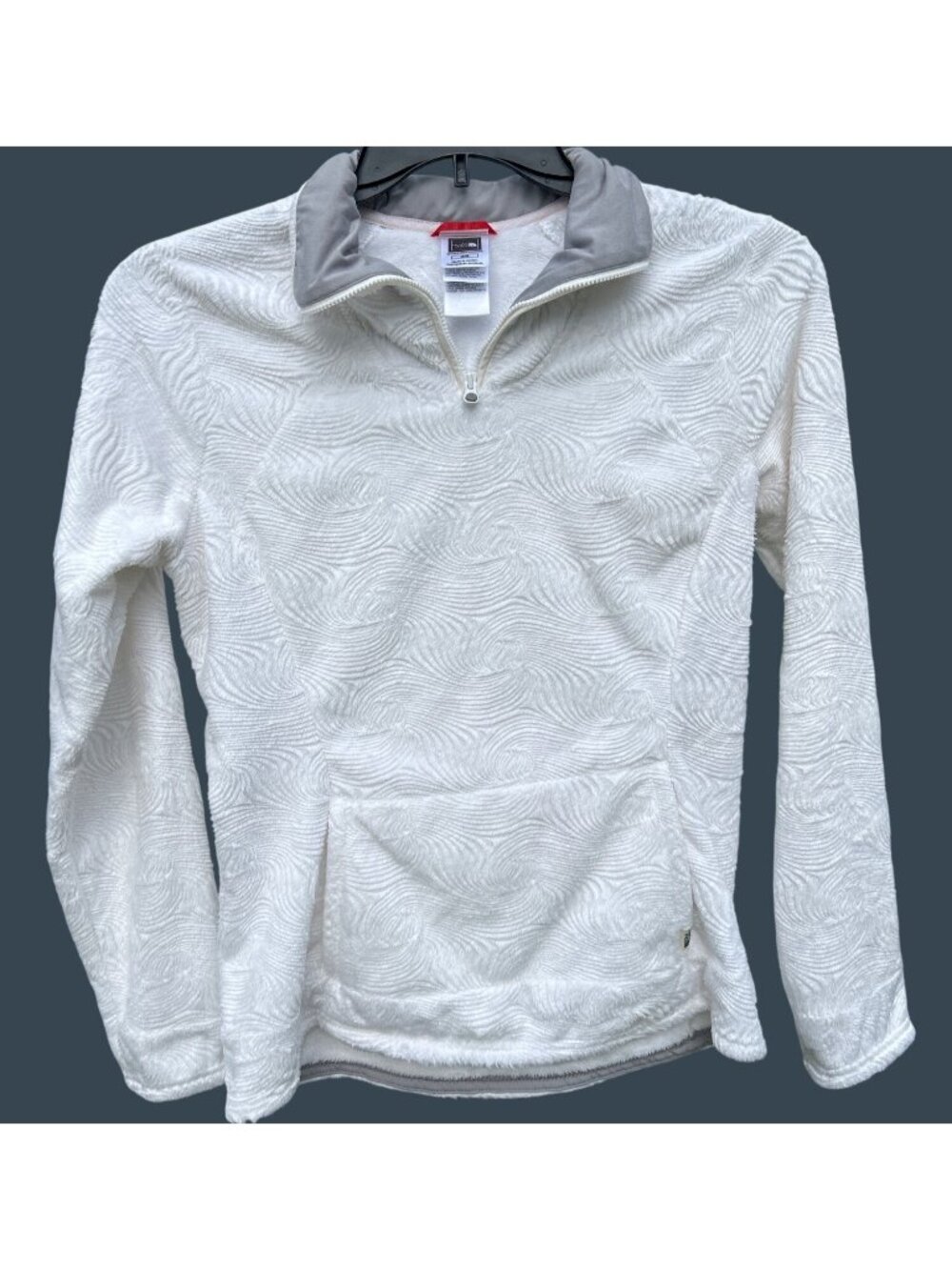The North Face Womens Medium White 1/4 Zip Pullover Fleece Top Swirl Texture
